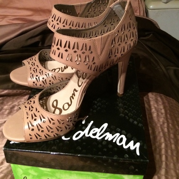Sam Edelman Shoes - Picture 3 of 4