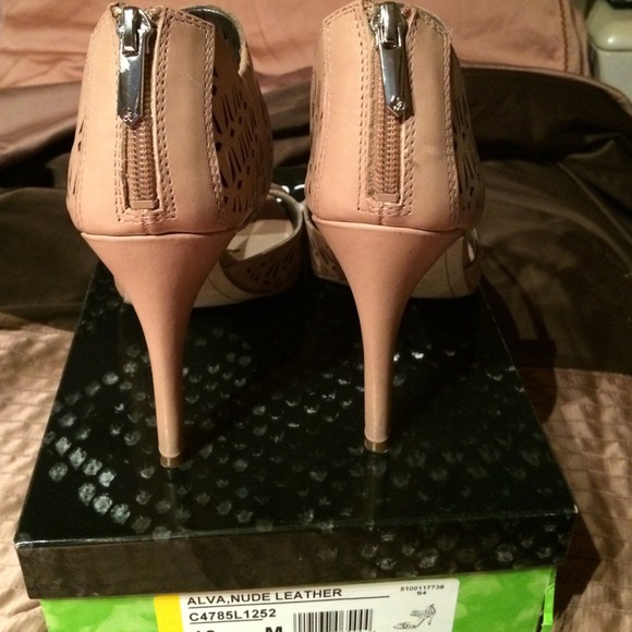 Sam Edelman Shoes - Picture 4 of 4