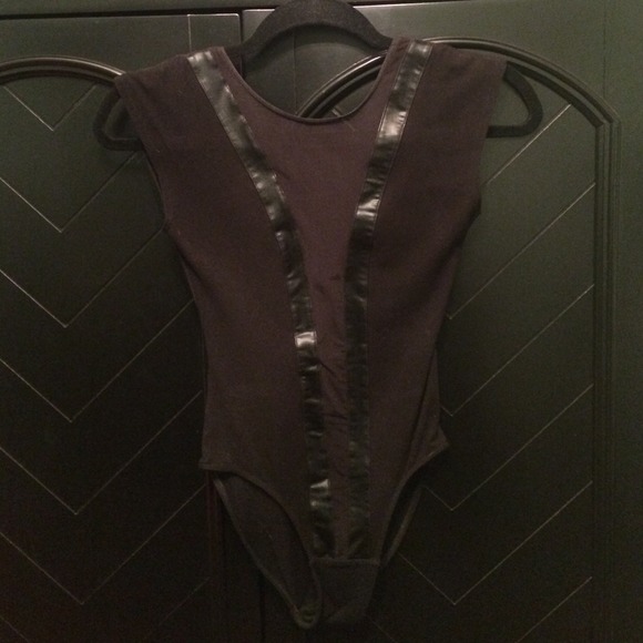 AMERICAN APPAREL BODYSUIT