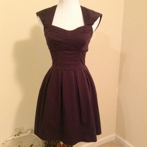 Sold in Bundle๐๐๐ French Connection - Picture 2 of 4