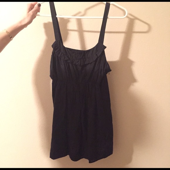Black cute top. Never worn💘 - Picture 1 of 1