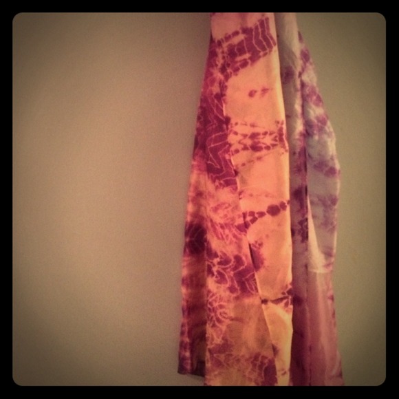 Silk tie die shawl