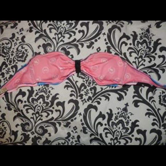 Bathing suit - Picture 2 of 4