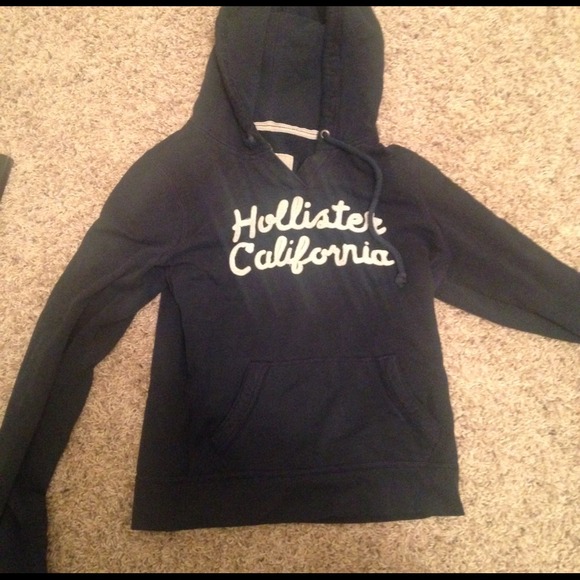 Hollister sweatshirt