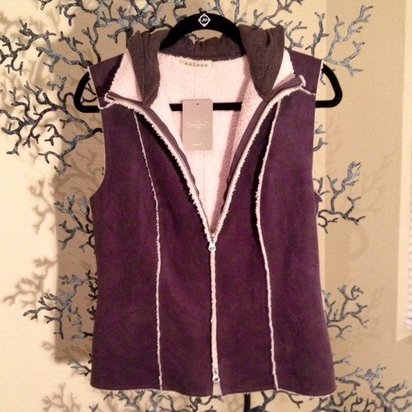 Anthropologie HAUTE hooded vest for Fall!! SOFT!