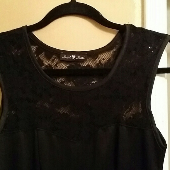 Black lace peplum dress - Picture 3 of 4