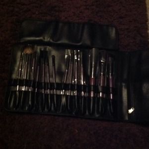 SOLD BH Cosmetics Make-up Tool Kit NWOT