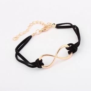 💥 FLASH SALE 💥 Infinity charm bracelet