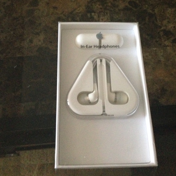 Original Apple head set, never used