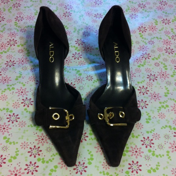 ✨just reduced!!✨Aldo size 37 dark brown shoes
