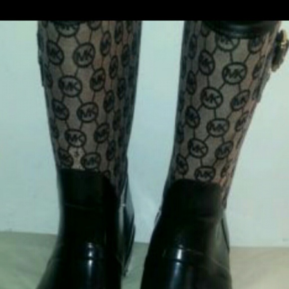 MK Rain Boots - SOLD - Picture 2 of 3