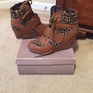 Leopard platform boot
