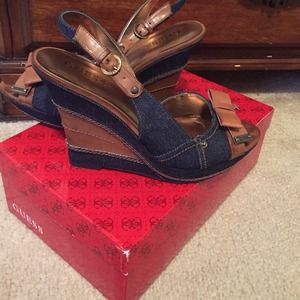Guess wedge heels
