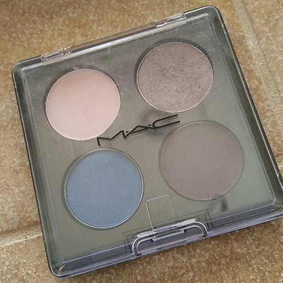 MAC Shadowy Lady Eyeshadow Quad