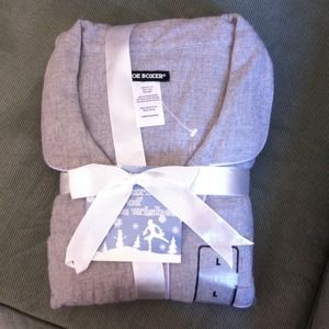 Gray flannel pjs. NWT. Size Large.