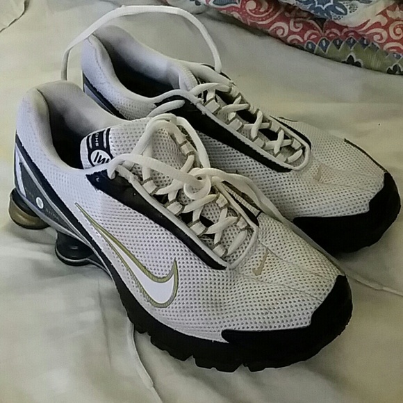 Leopard print nike shox