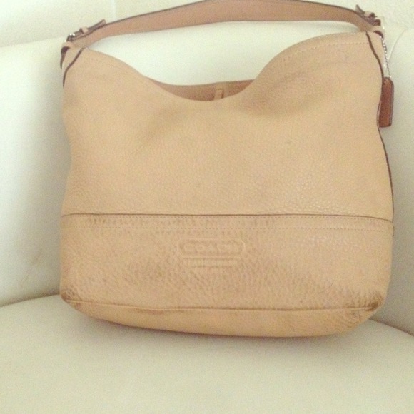 Coach bag, houndstooth heels, black bang bundle