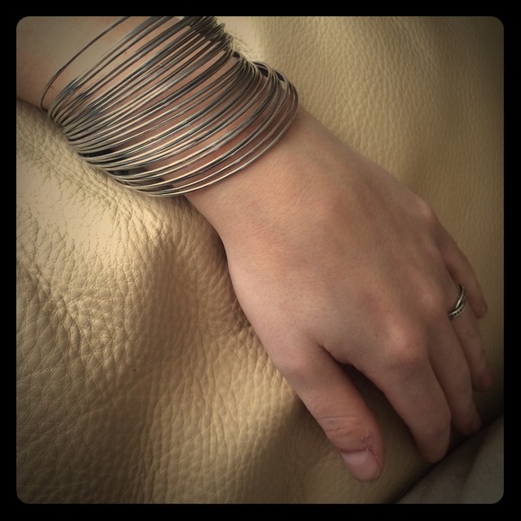 Adorable bracelet!