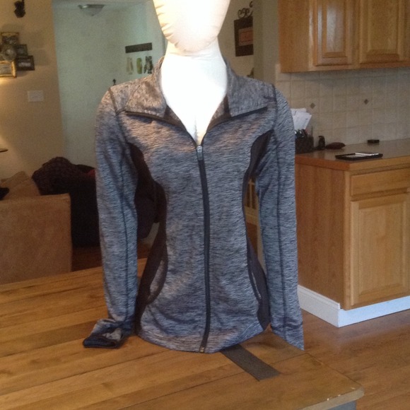 Danskin Outerwear - NEW ITEM! Sporty Zip Up