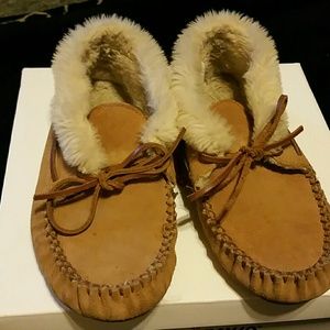 Will trade ☆NWOT Minnetonka slippers☆☆☆☆