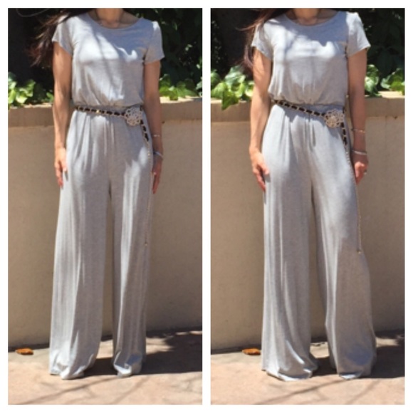 Dresses & Skirts - 💥💥💥Stunning open back jumpsuit ONE DAY SALE