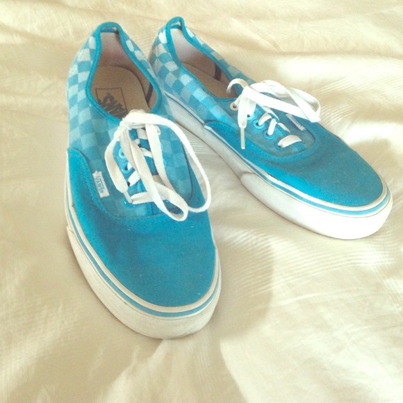 Vans checkered blue shoes