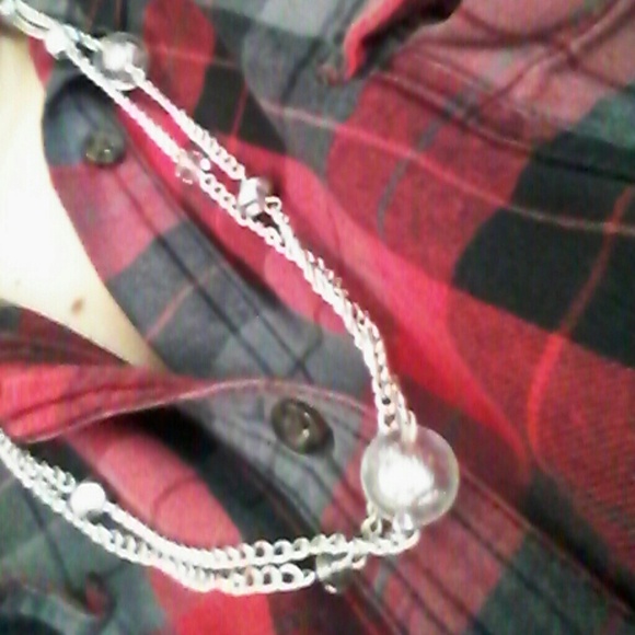 Silver double loop necklace - Picture 2 of 2