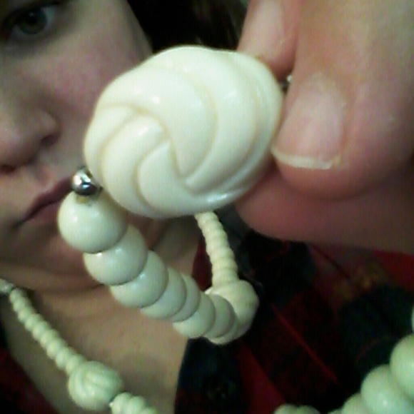 Handmade vintage necklace - Picture 2 of 3