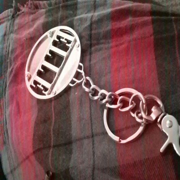 Keychain - Picture 2 of 2