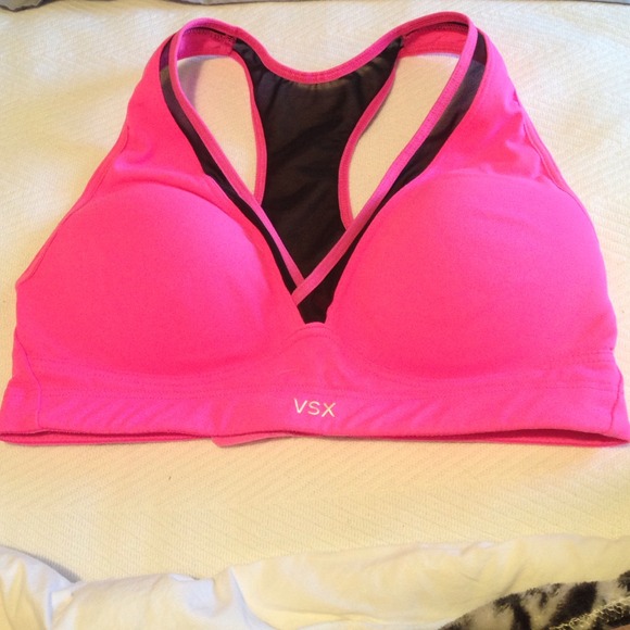 Victorias Secret Incredible Sports Bra Hot Pink