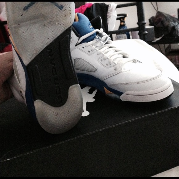 Jordan Laney 5s - Picture 2 of 4