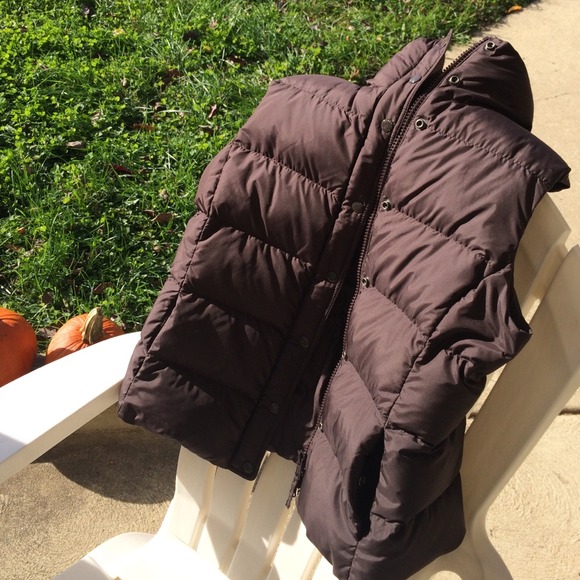 J Crew Down vest $100 Now - Picture 4 of 4