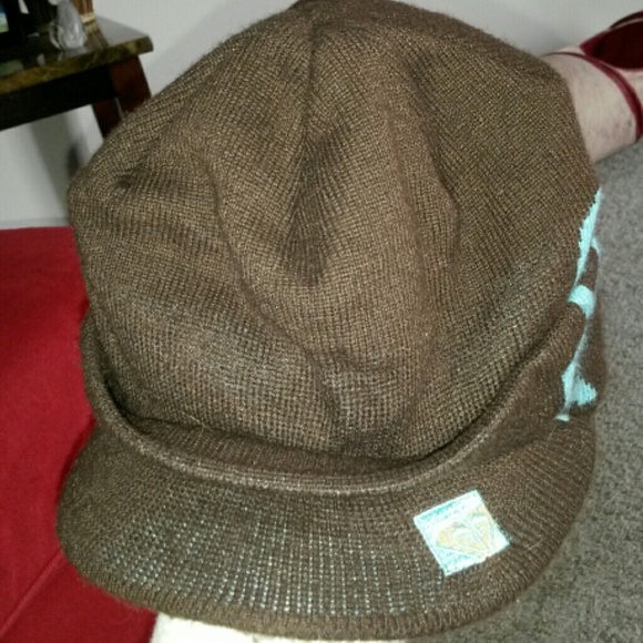 Roxy knit hat