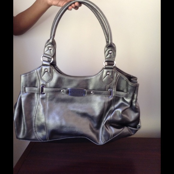 Nine West Handbags - Nice pewter bag. Nine West.