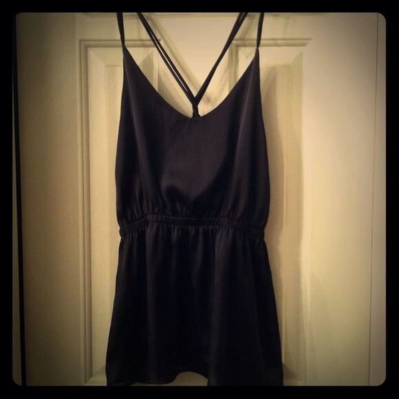 Black silk like double strapped tank blouse - Picture 2 of 3