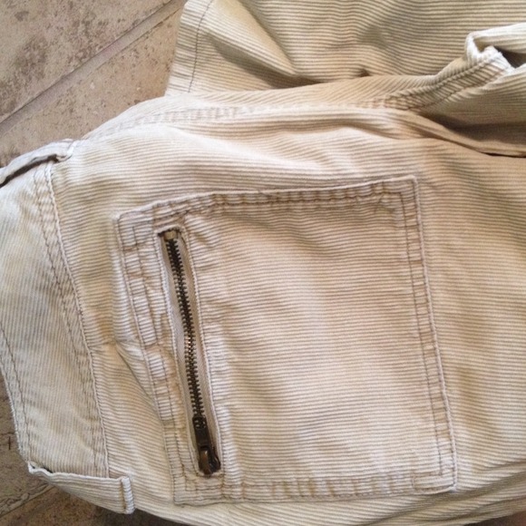 Hollister tan corduroy pants - Picture 3 of 3