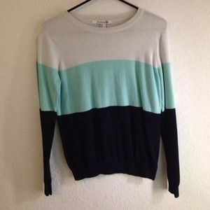 🚫SOLD ON VINTED🚫 Colorblock sweater