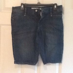 Old navy Bermuda shorts