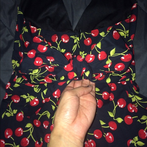 Rockabilly Cherry Flare Dress🍒 - Picture 4 of 4