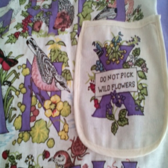 Vintage never used never washed culinary aprons - Picture 1 of 4