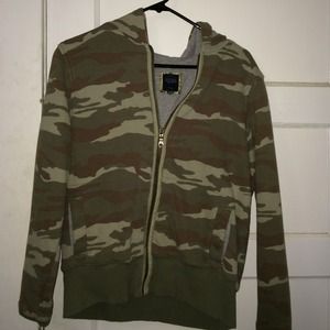 Thick camo hoodie