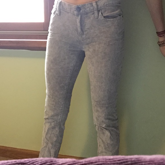 Urban Outfitter BDG Mid-rise Cigarette Style Pants