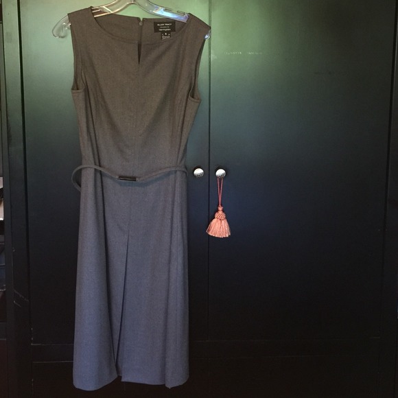 Ellen Tracy Dresses & Skirts - Ellen Tracy Vintage Dress - Gray
