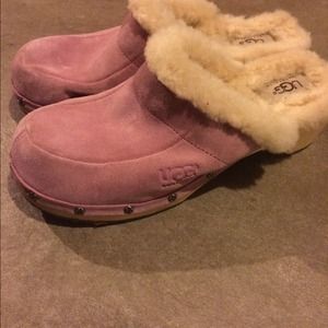 💋SALE Authentic Pink Ugg Clogs