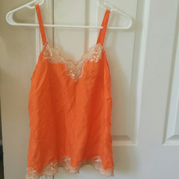 Bright orange express top