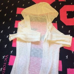 Hollister sweater cardigan and PINK bra bundle❤️