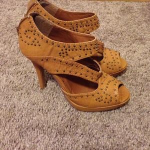 Tab open toe heels . Brand new