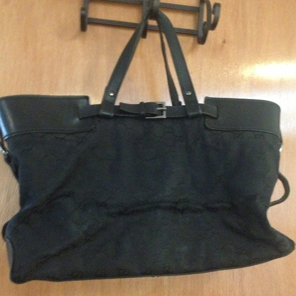 Additional Gucci bag pics