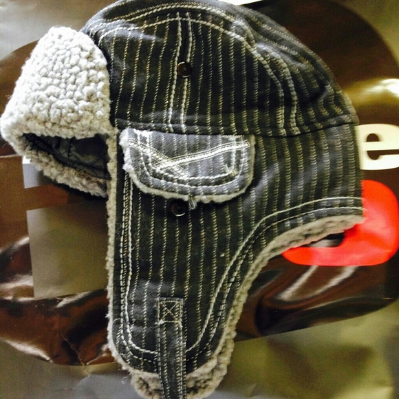 Buckle bomber hat.
