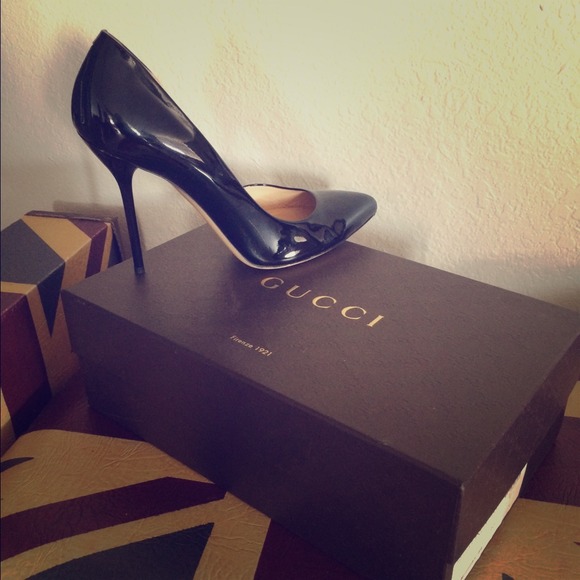 Gucci Shoes - Black Patent Leather Vernice Crystal Gucci Heels.